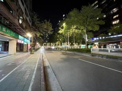 信義路四段, Da'an Dist., 타이페이 106, 대만