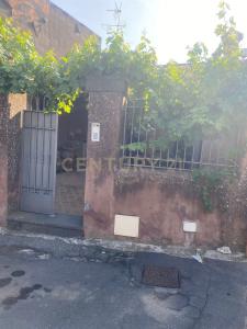Pedara, Sicilia 95030, Italia