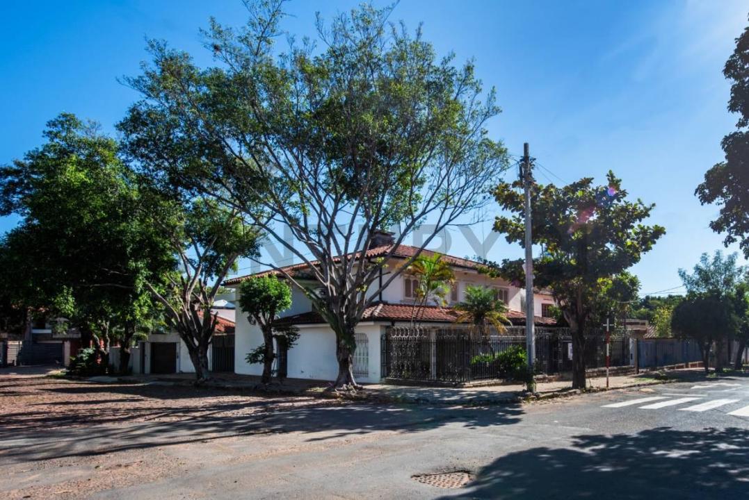 El Trabajador esq. Sta. Verónica , Santa Librada, Asunción 00001, Le Paraguay