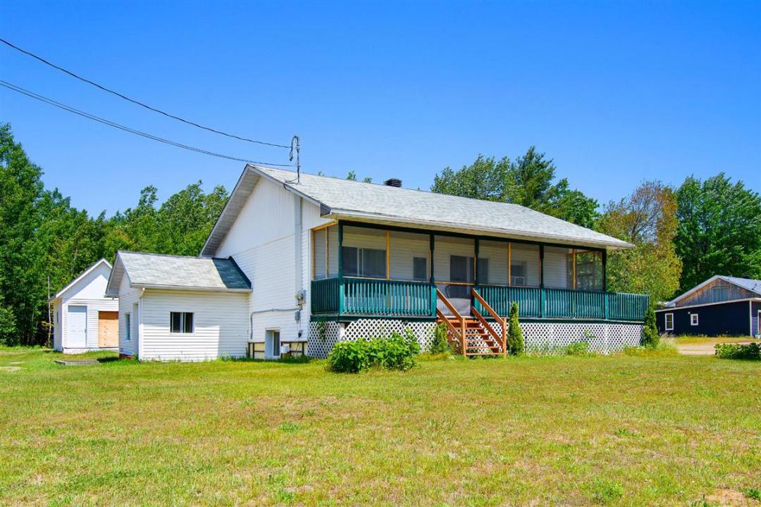 6  Rue des Trembles, Mansfield-et-Pontefract, Québec J0X 1R0, Canada