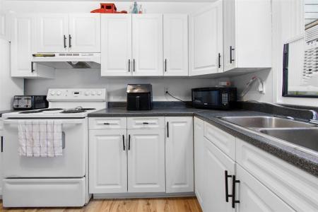 6  Rue des Trembles, Mansfield-et-Pontefract, Québec J0X 1R0, Canada