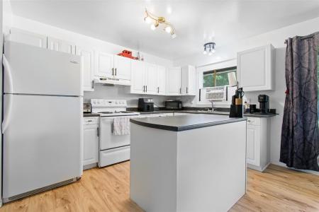 6  Rue des Trembles, Mansfield-et-Pontefract, Québec J0X 1R0, Canada
