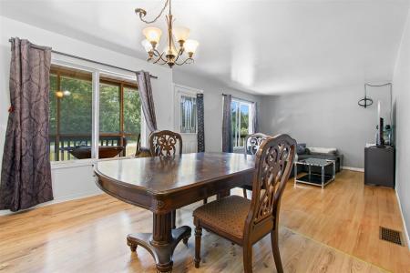 6  Rue des Trembles, Mansfield-et-Pontefract, Québec J0X 1R0, Canada