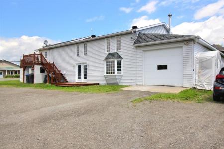 245 Rue Principale, Saint-Eusèbe, Quebec G0L 2Y0, CANADÁ