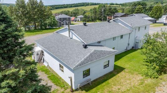 245 Rue Principale, Saint-Eusèbe, Quebec G0L 2Y0, CANADÁ