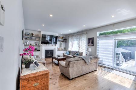 3051 Rue du Ravin-Boisé, Vaudreuil-Dorion, كيبيك J7V 5E5, كندا