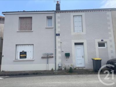 Parthenay, Poitou-Charentes 79200, France