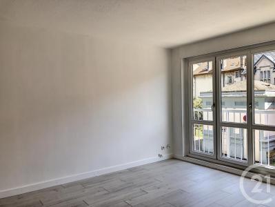 Epinal, Lorena 88000, França