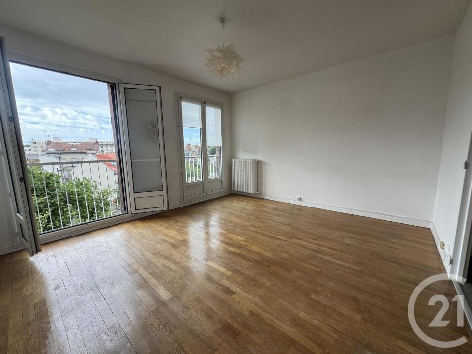 Reims, Champagne-Ardenne 51100, France