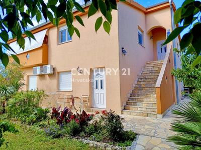 UL.VASKA LIPOVCA, Biograd Na Moru, Zadarska Županija 23210, 克羅地亞