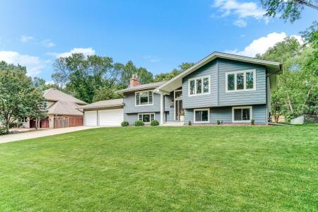 6004 Schaefer Road, Edina, Minnesota 55436, USA