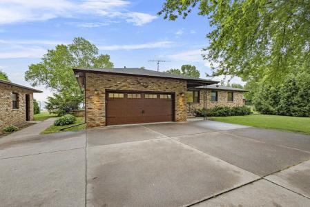 4350 S Us Hwy 45, Oshkosh, Wisconsin 54902