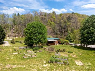 2978 NC 9 Highway, Black Mountain, 北卡羅來納州 28711, 美國