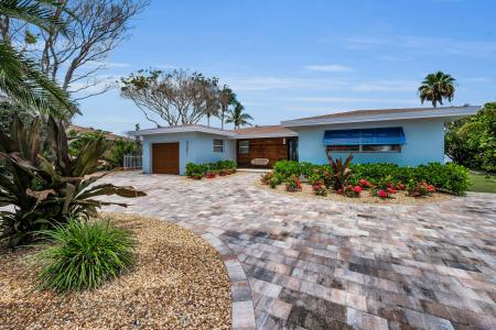 4381 Poinsettia Dr, St Pete Beach, Florida 33706