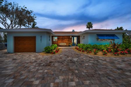 4381 Poinsettia Dr, St Pete Beach, Florida 33706