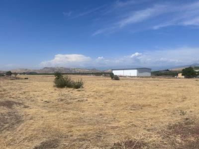 E Teapot Dome Ave Avenue, Porterville, California 93257, USA
