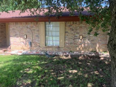 1726 Crescent Drive, Sherman, Texas 75092