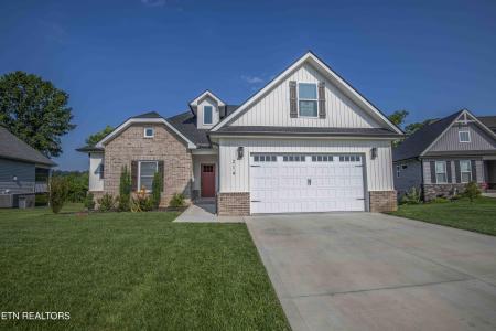 214 Nuhya Trace, Loudon, Tennessee 37774, USA