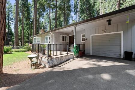 2765 Loyal Lane, Pollock Pines, California 95726, Stati Uniti