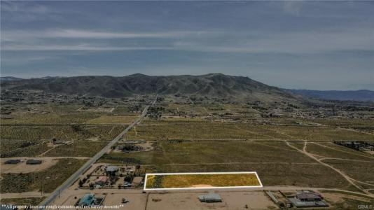 1 Via Seco St., Apple Valley, California 92308, HOA KỲ