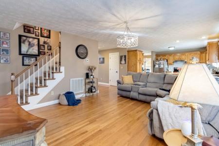 106 Fox Glove Circle, London, 肯塔基州 40741, 美國