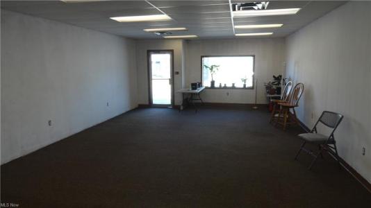 598 Carolina Ave- #Left, Chester, 西弗吉尼亚州 26034, 美国