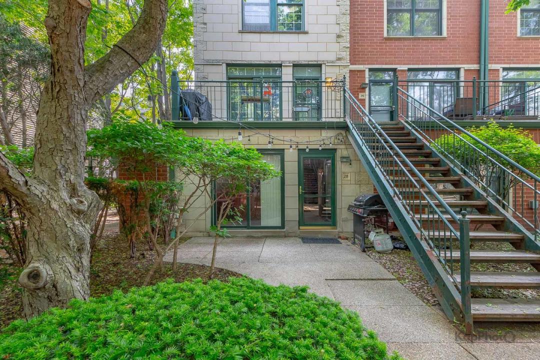 1812 S State Street , 28, Chicago, Illinois 60616, Estados Unidos