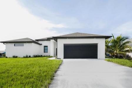 4521 NW 34th Street, Cape Coral, Florida 33993, HOA KỲ