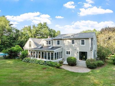 35 Mount Lebanon St, Pepperell, Massachusetts 01463, États-Unis