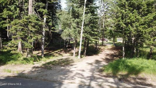 443 River Lake Dr., Clark Fork, Idaho 83811, HOA KỲ