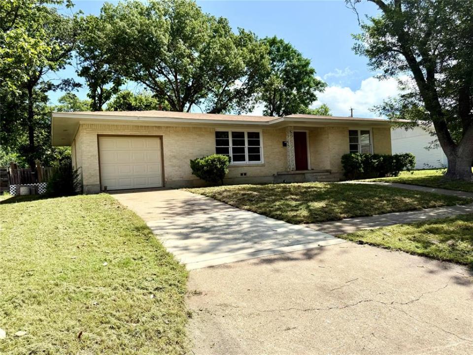 102 E Walker Avenue, Temple, Texas 76501