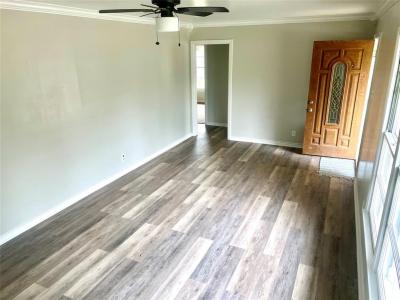 102 E Walker Avenue, Temple, Texas 76501