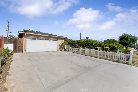 5162 N Saint Malo Avenue, Covina, California 91722, USA