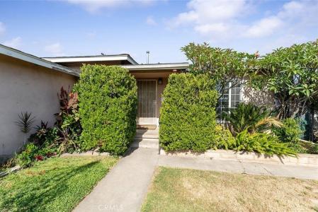 5162 N Saint Malo Avenue, Covina, California 91722