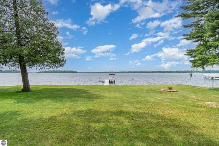 7435 Loud Drive, Oscoda, ميشيغان 48750, الولايات المتحدة