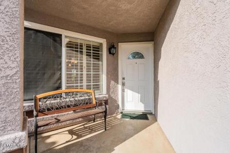 717 Warrendale Street, Simi Valley, קליפורניה 93065, ארצות הברית של אמריקה