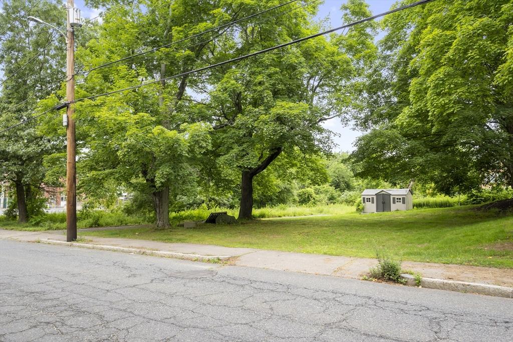 35-R Whiting St, North Attleboro, Massachusetts 02760, Estados Unidos