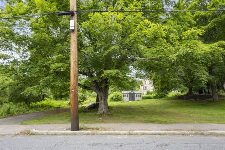 35-R Whiting St, North Attleboro, Massachusetts 02760, Estados Unidos