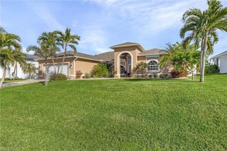 111 NW 33RD AVE, Cape Coral, Florida 33993, Stati Uniti