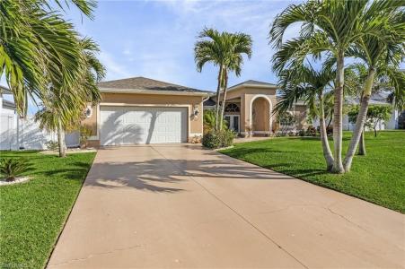 111 NW 33RD AVE, Cape Coral, Florida 33993, USA
