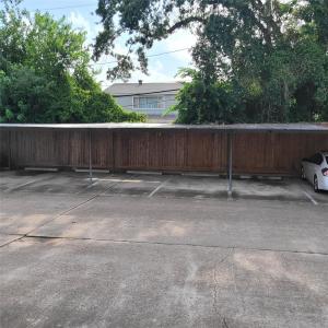 2021 Spenwick Drive Unit #513, Houston, Texas 77055