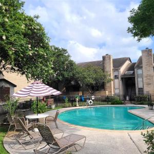 2021 Spenwick Drive Unit #513, Houston, Texas 77055