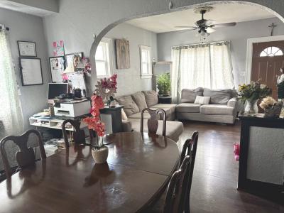 109 Seminary Avenue, Aurora, Иллинойс 60505, Соединенные Штаты