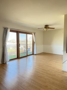 9250 Beloit Avenue , 305, Bridgeview, Illinois 60455, USA
