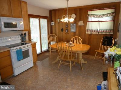 2 Pineview Ave, BERLIN, New Jersey 08009, Amerika Birleşik Devletleri
