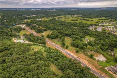 4680 Oak Timber Drive, Tulsa, Oklahoma 74131, Estados Unidos