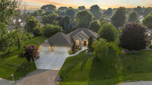N8387 Royce Court, Menasha, 威斯康辛州 54952, 美国