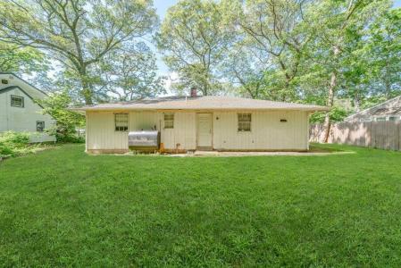 96 Norfleet Lane, Coram, Nowy Jork 11727, USA