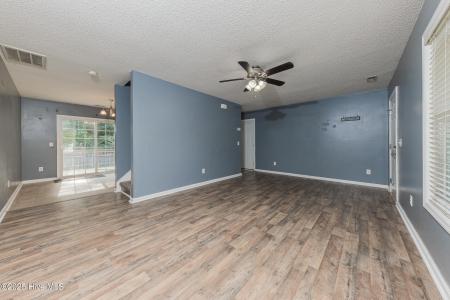 101 Republic Court, Jacksonville, North Carolina 28540