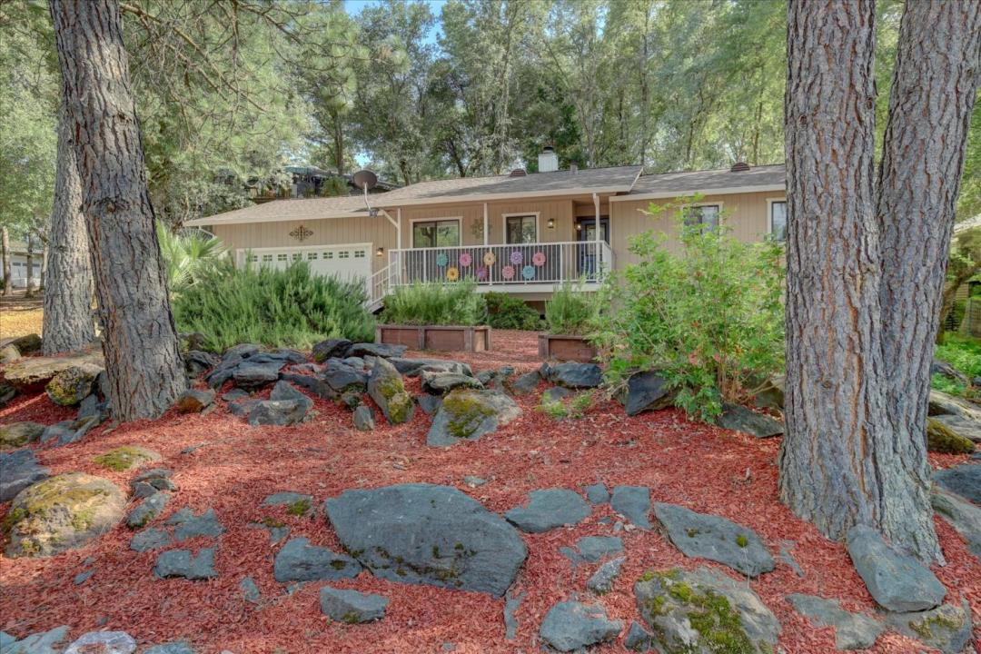 12039 Lakeshore North, Auburn, California 95602